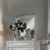 Artisanal classic wooden mirror in white lacquered